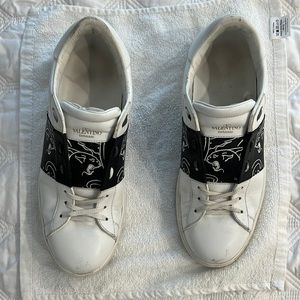 Valentino Shoes white and black